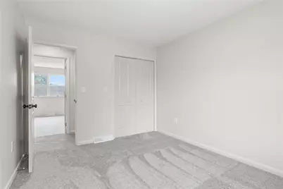 202 Holyoke Rd, Center Township, PA 16001 - Photo 27