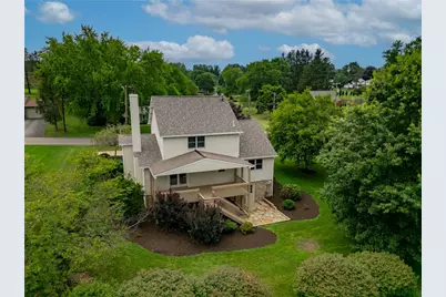 202 Holyoke Rd, Center Township, PA 16001 - Photo 41