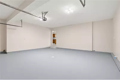 202 Holyoke Rd, Center Township, PA 16001 - Photo 39