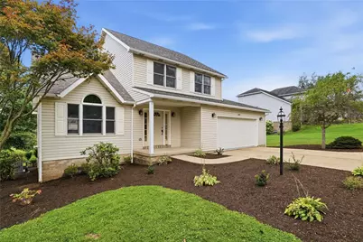 202 Holyoke Rd, Center Township, PA 16001 - Photo 3