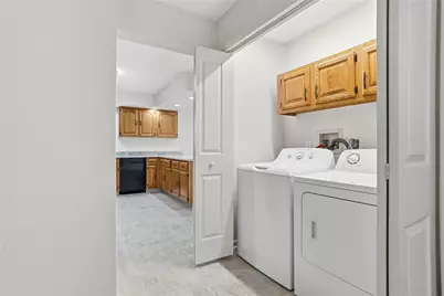 202 Holyoke Rd, Center Township, PA 16001 - Photo 19