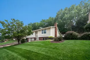 45 Florence Dr, Scott Township, PA 15220 - Photo 1