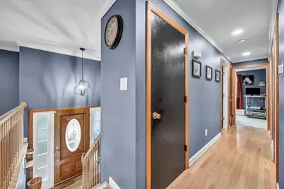 45 Florence Drive, Scott Township, PA 15220 - Photo 5