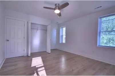 1327 Reddour St, Pittsburgh, PA 15212 - Photo 11