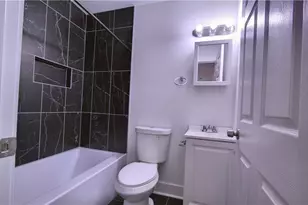 1327 Reddour St, Pittsburgh, PA 15212 - Photo 13