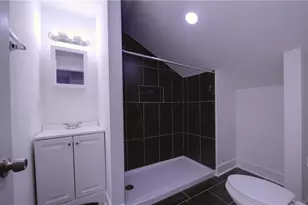 1327 Reddour St, Pittsburgh, PA 15212 - Photo 27