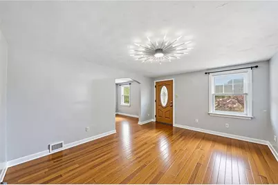 3645 West Run Rd, Munhall, PA 15120 - Photo 7
