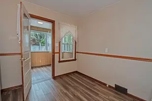 182 Oak Manor Dr, Harrison Township, PA 15065 - Photo 7