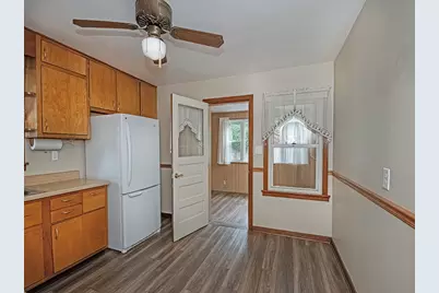 182 Oak Manor Drive, Harrison Township, PA 15065 - Photo 7