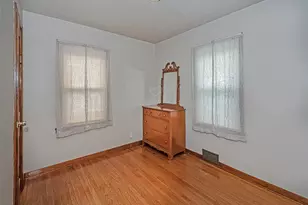 182 Oak Manor Dr, Harrison Township, PA 15065 - Photo 17