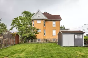 621 Cedar St, Irwin, PA 15642 - Photo 25