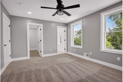 225 Wilbert St, Pittsburgh, PA 15211 - Photo 13