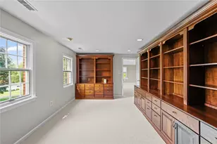 269 Garvin Hurst Dr, Brighton Township, PA 15009 - Photo 27