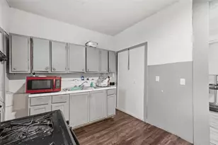 135 Jucunda St, Pittsburgh, PA 15210 - Photo 13