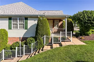 319 Overview Cir, South Greensburg Boro, PA 15601 - Photo 3