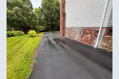 10232 Lavonne Dr, North Huntingdon, PA 15642 - Photo 13
