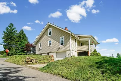 2440 Henry Rd, Bell Acres, PA 15143 - Photo 3