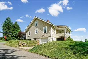 2440 Henry Rd, Bell Acres, PA 15143 - Photo 3