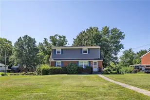978 Garden City Dr, Monroeville, PA 15146 - Photo 1