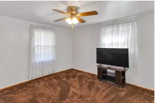 978 Garden City Dr, Monroeville, PA 15146 - Photo 13