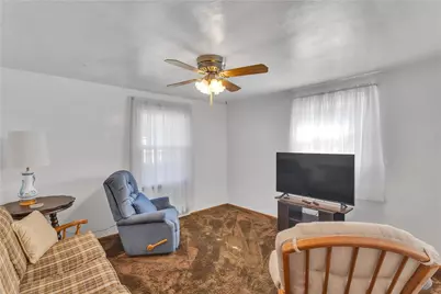 978 Garden City Dr, Monroeville, PA 15146 - Photo 11