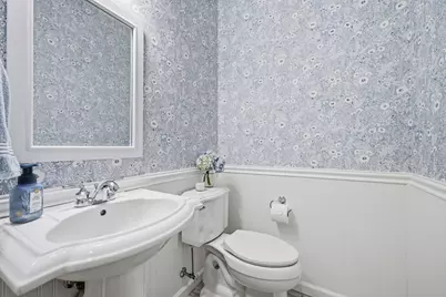 577 E Vanderbilt Drive, Adams Township, PA 16046 - Photo 19