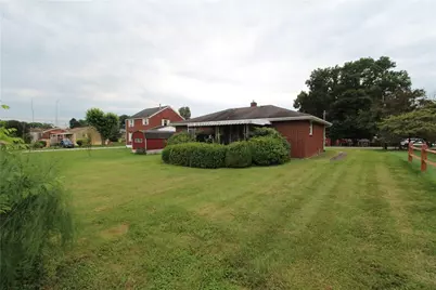 541 Thomas Richard Ln, Hempfield Township, PA 15601 - Photo 31