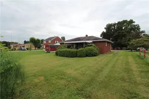 541 Thomas Richard Ln, Hempfield Township, PA 15601 - Photo 31
