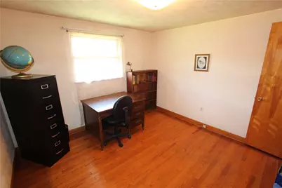 541 Thomas Richard Ln, Hempfield Township, PA 15601 - Photo 7