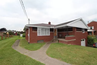 541 Thomas Richard Ln, Hempfield Township, PA 15601 - Photo 1
