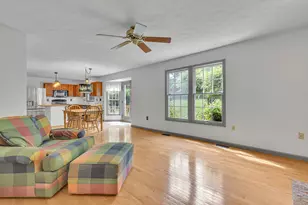216 Edgewood Dr, Brighton Township, PA 15009 - Photo 11