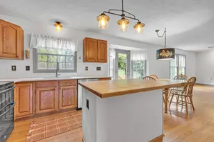 216 Edgewood Dr, Brighton Township, PA 15009 - Photo 9