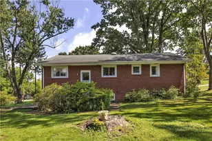 108 Fairview St, Delmont, PA 15626 - Photo 27