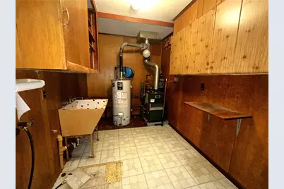 217 Sherwood Drive, Greater Johnstown School District, PA 15905 - Photo 7