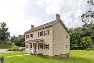 690 Lakeview Dr, South Strabane, PA 15301 - Photo 3