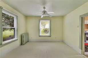 1262 Hancock Ave, Vandergrift, PA 15690 - Photo 11
