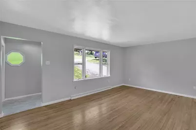 901 Skyline Dr, Ellwood City, PA 16117 - Photo 5