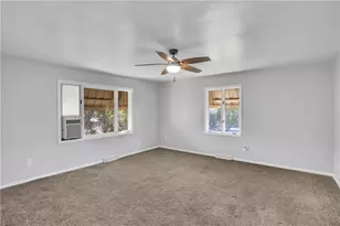 901 Skyline Dr, Ellwood City, PA 16117 - Photo 19