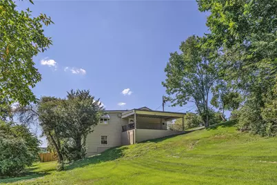 901 Skyline Dr, Ellwood City, PA 16117 - Photo 41