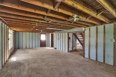 901 Skyline Dr, Ellwood City, PA 16117 - Photo 31