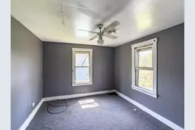 5042 Delehanty St, Pittsburgh, PA 15207 - Photo 9