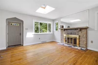 906 Lebanon Ave, Pittsburgh, PA 15234 - Photo 3