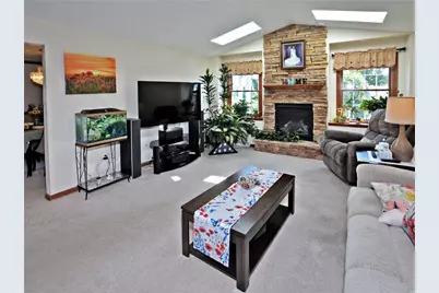 20 Patriot Ct, Pittsburgh, PA 15239 - Photo 3
