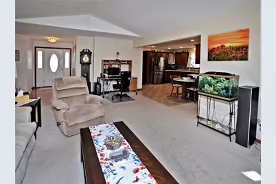 20 Patriot Ct, Pittsburgh, PA 15239 - Photo 5