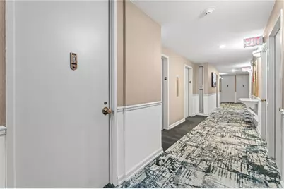 112 Washington Pl #18C, Pittsburgh, PA 15219 - Photo 15