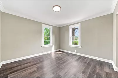 147 Wayne St, Lower Burrell, PA 15068 - Photo 5