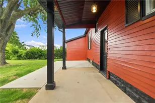 147 Wayne St, Lower Burrell, PA 15068 - Photo 23