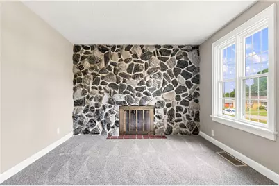 147 Wayne St, Lower Burrell, PA 15068 - Photo 3