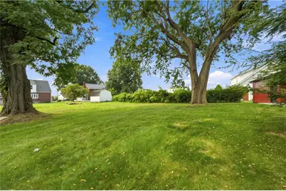 147 Wayne St, Lower Burrell, PA 15068 - Photo 25