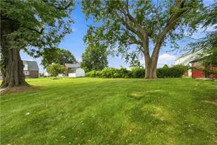 147 Wayne St, Lower Burrell, PA 15068 - Photo 25